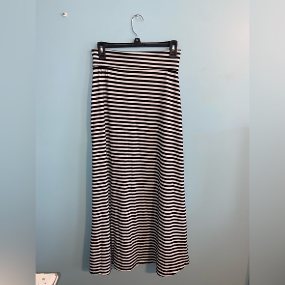 Bundle deal! Two maxi skirts! - Picture 2 of 6